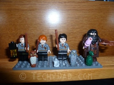 Minifigs1